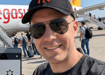 Uno smartphone Google Pixel con GrapheneOS, considerato l'unico vero smartphone impossibile da rintracciare per la massima privacy.